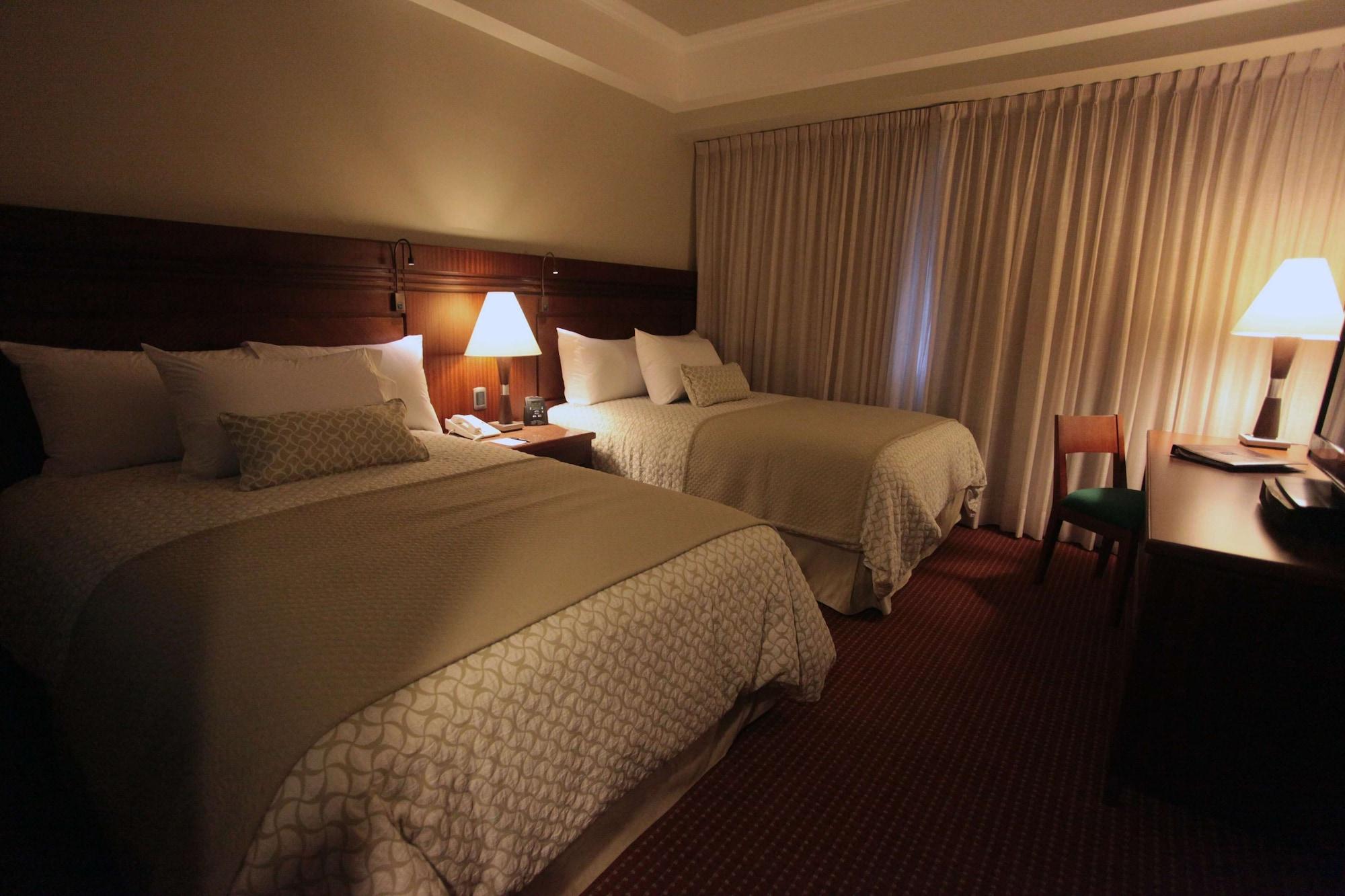 Hilton Garden Inn Лакнау Екстериор снимка